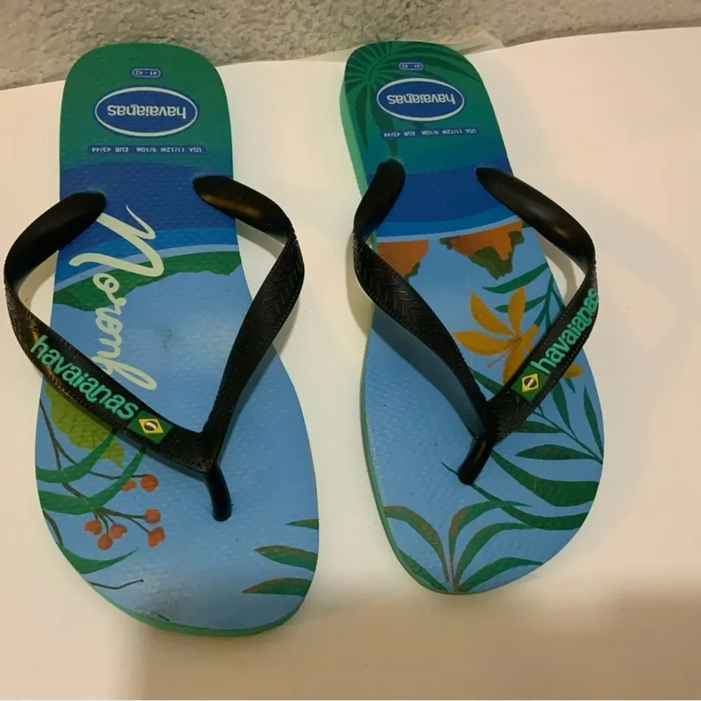NWOT Havaianas Women's Top Postcard Print Flip Flops Sandal Size 11/12 Women's